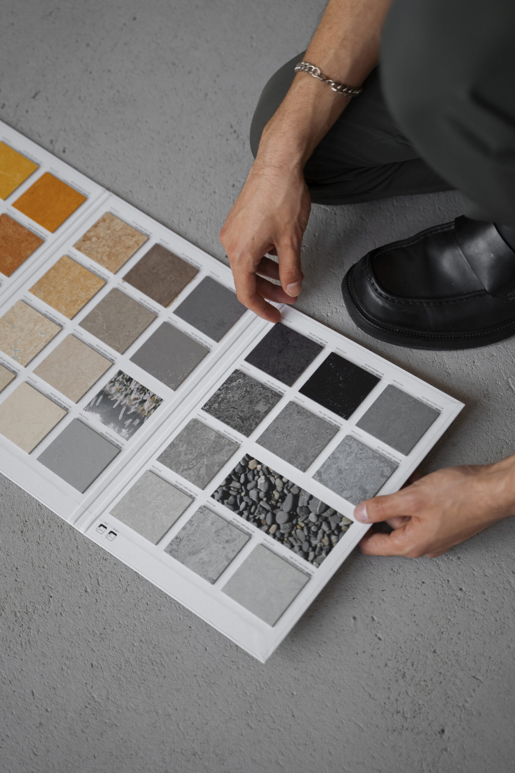 close-up-color-palette-used-by-interior-designer (1)